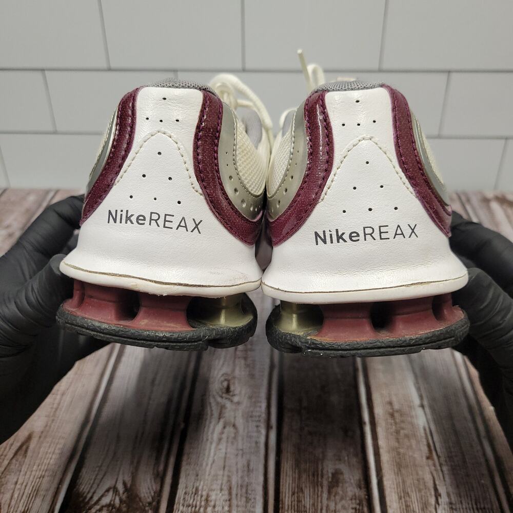 Nike Shox NZ White Burgundy Running Shoes Women's Size 8 407987-101 - Picture 9 of 10